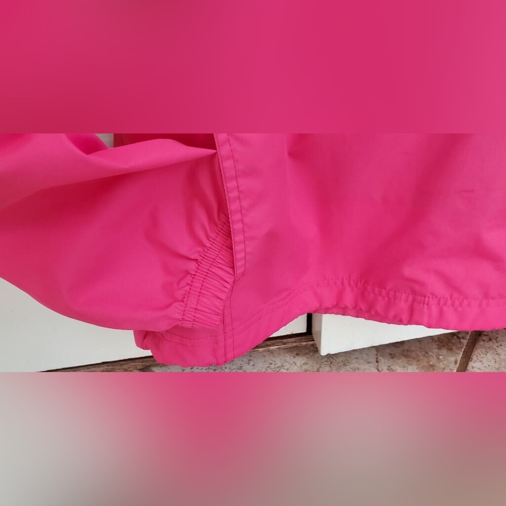 2/$30 Corvette Museum Hot Pink Windbreaker with Front Pocket Sz S - Picture 7 of 9